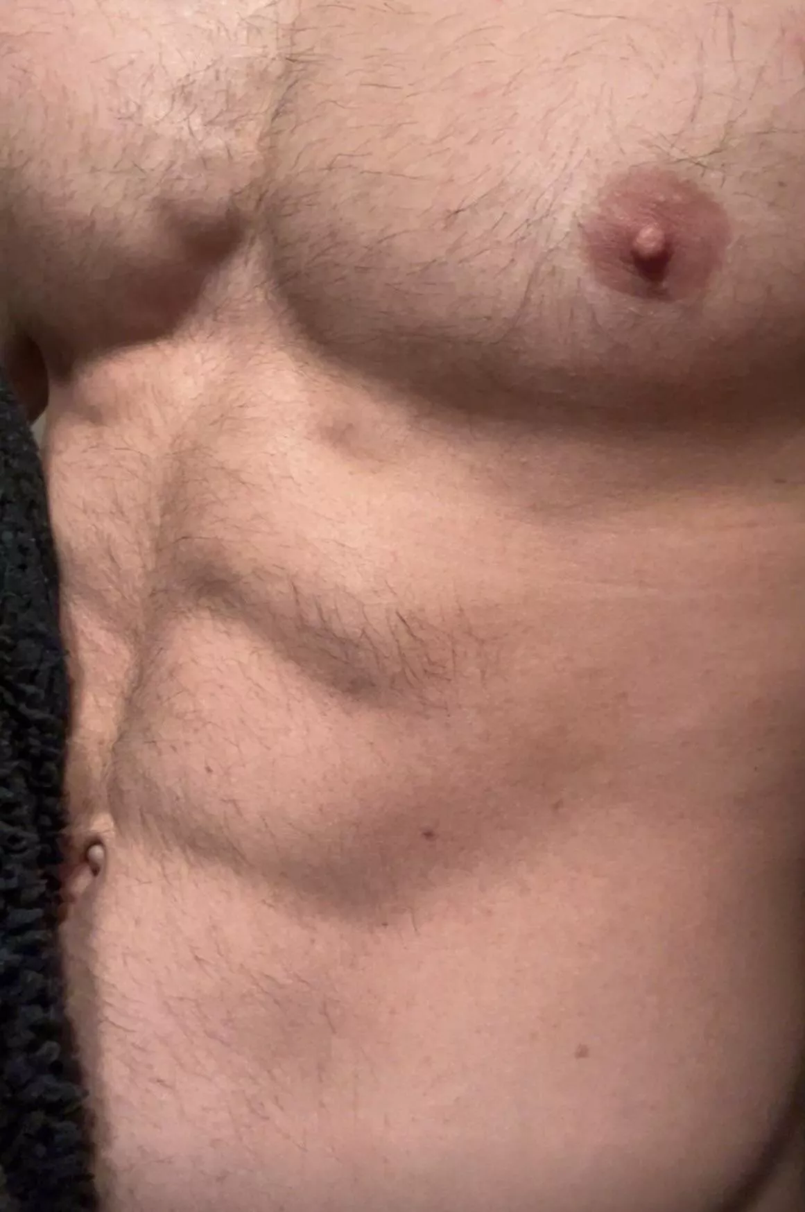 Wanna lick my nipple? 😈 posted by ChriXXXL