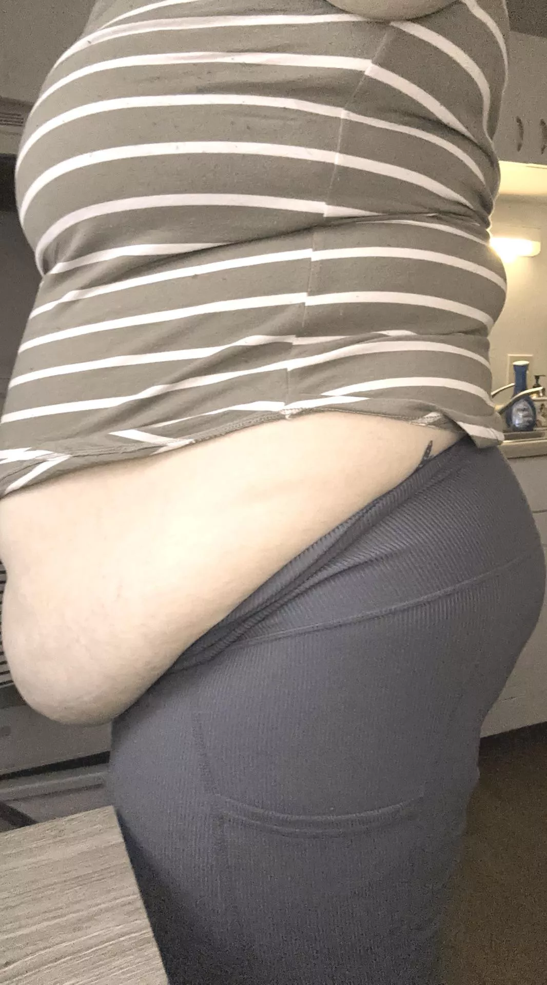 Y’all are making this belly grow RAPIDLY 🥵 🙏🏻 posted by No_Science_1784