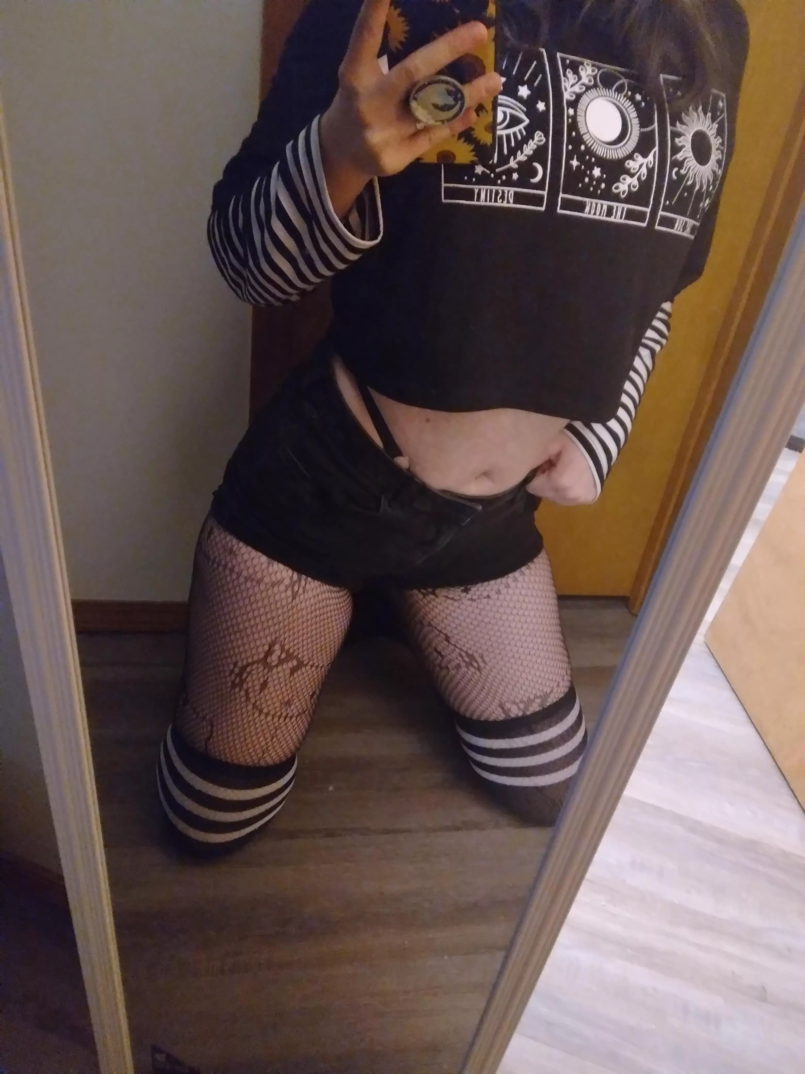 you have 1 femboy friday with me. what are we doin? posted by groovietimes