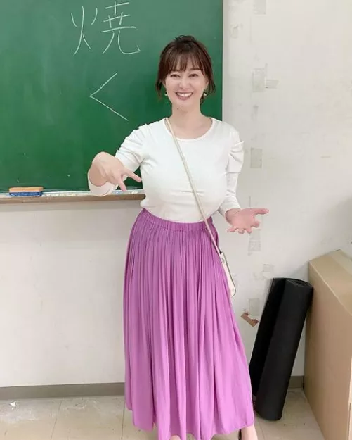 2b2h Japan by US_Grant