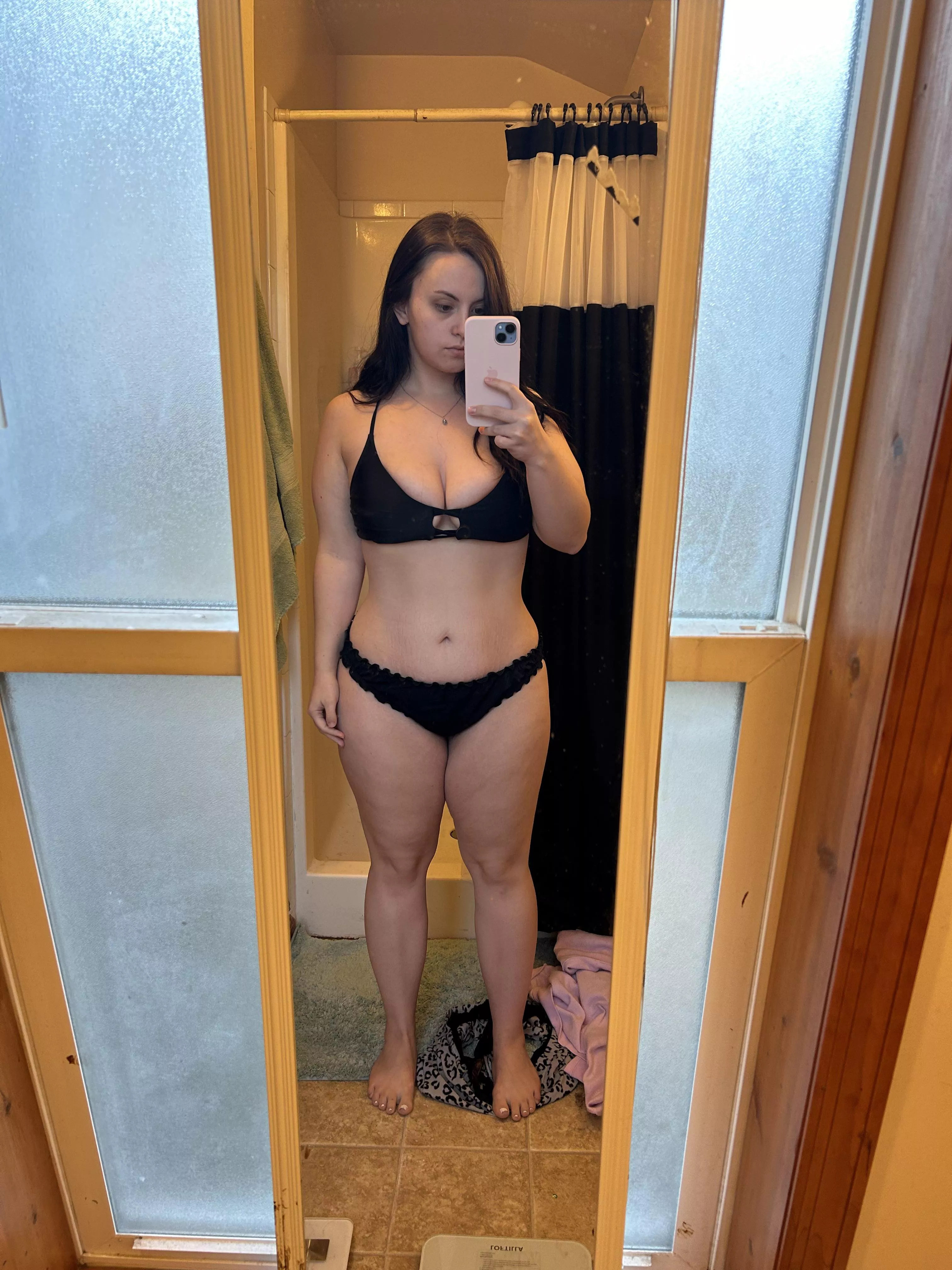 Am I chubby? (No makeup btw) posted by girlmom99