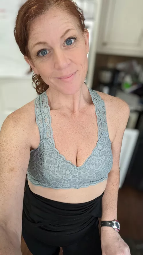 another wild Saturday night by 05a3c