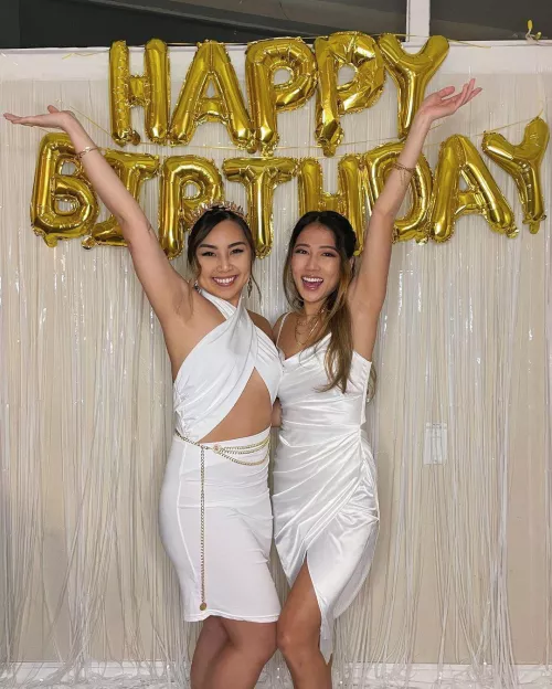 Asian Girls in White by painefinalfantasy