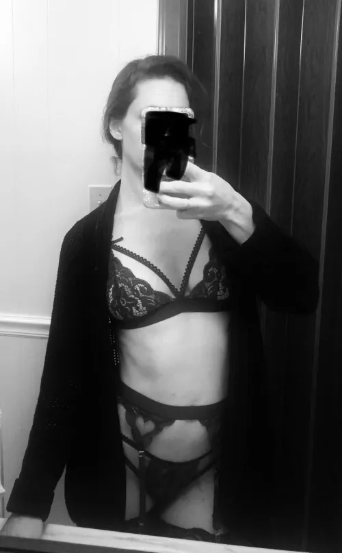 Feeling so sexy tonight 💋 by miss_haute