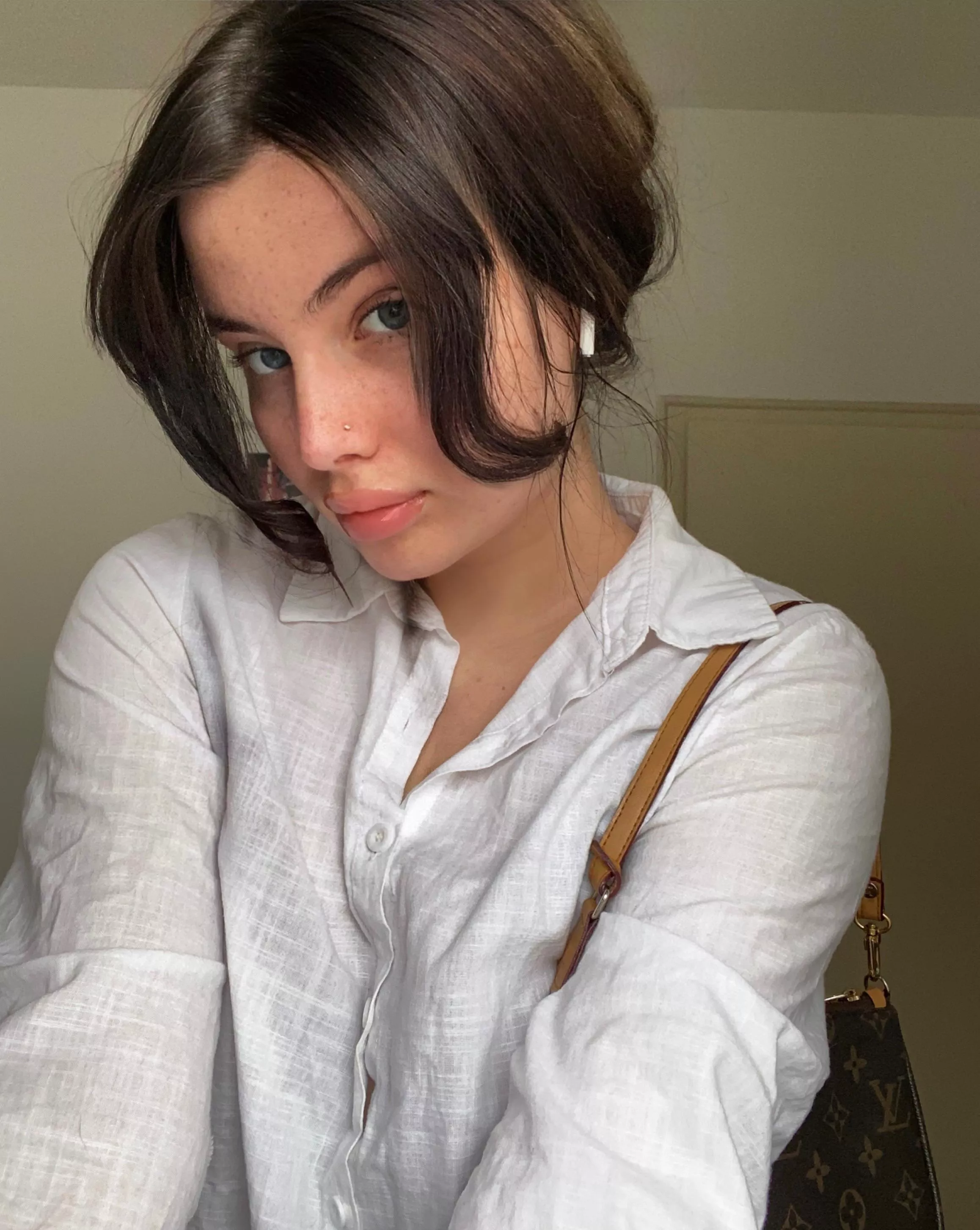 felt pretty today (IUTR) posted by Inevitable_Survey444