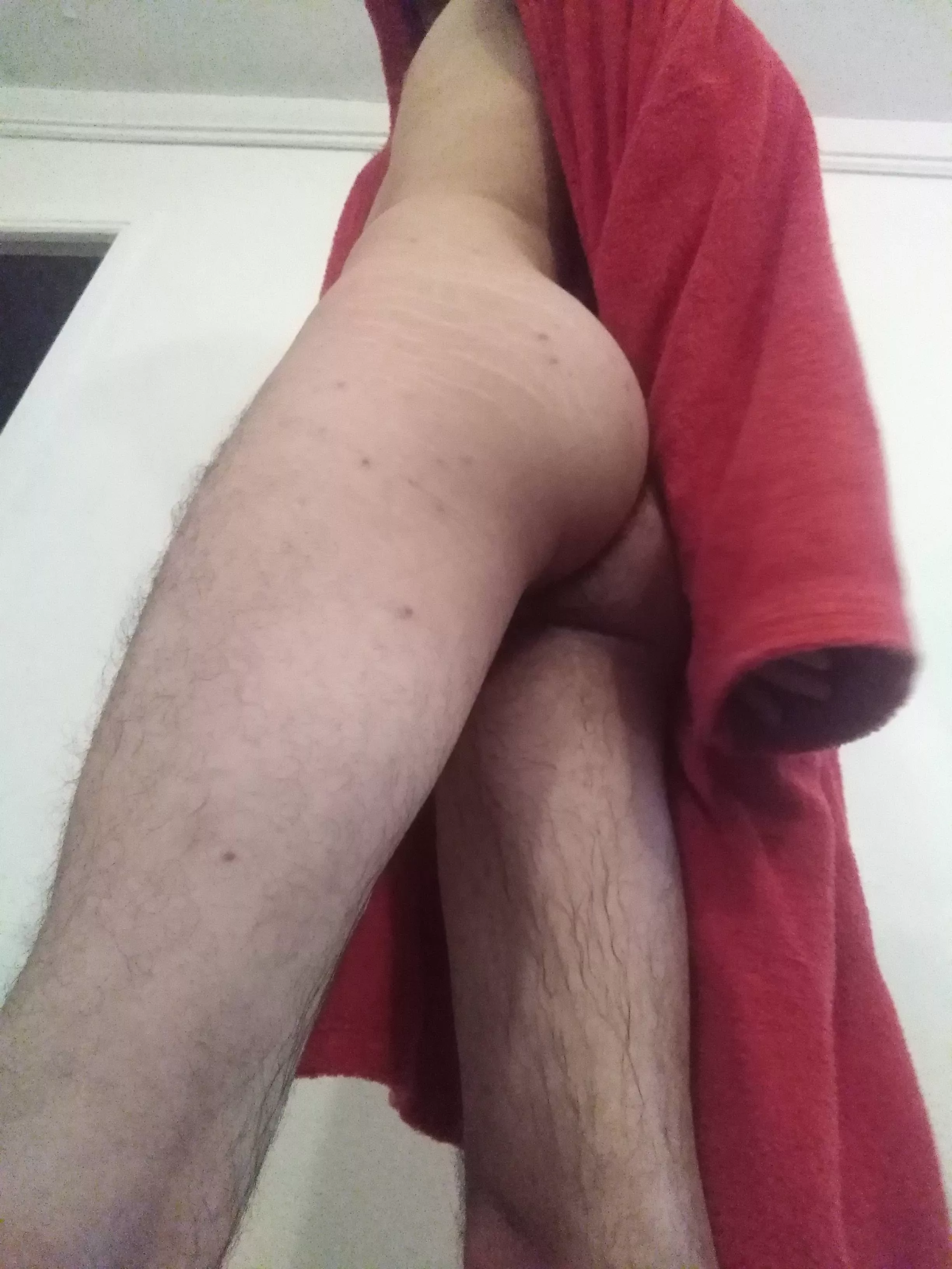 fresh out of the shower, do you like this angle? posted by apurple21