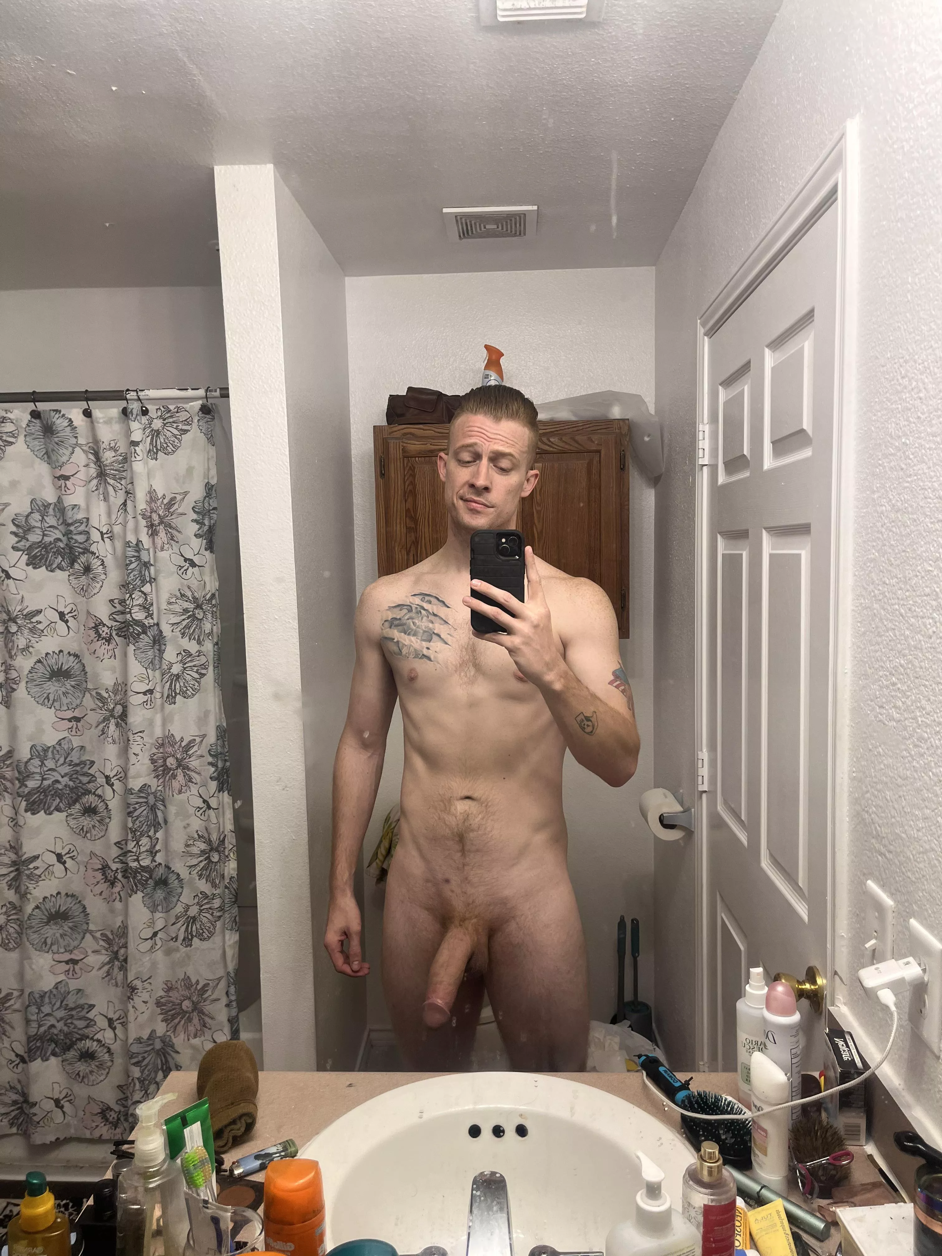 Getting that summer body a few months early 🤷‍♂️ it’s basically spring in Texas posted by True-Acadia-3670