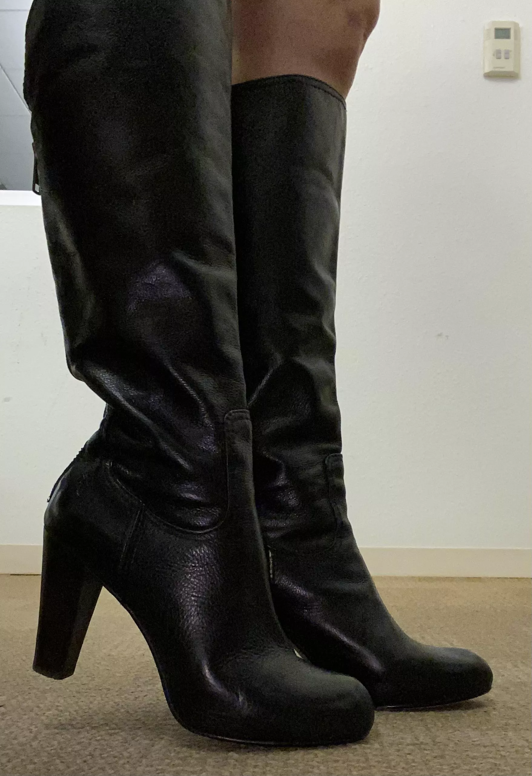 I embrace my life with these beautiful Frye heeled boots on, and my heart as wide as the world. posted by Aishadahava