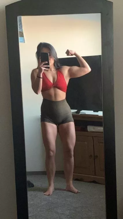 I fill this bra out a bit more than the model online did 🙈 posted by Panda_fit_