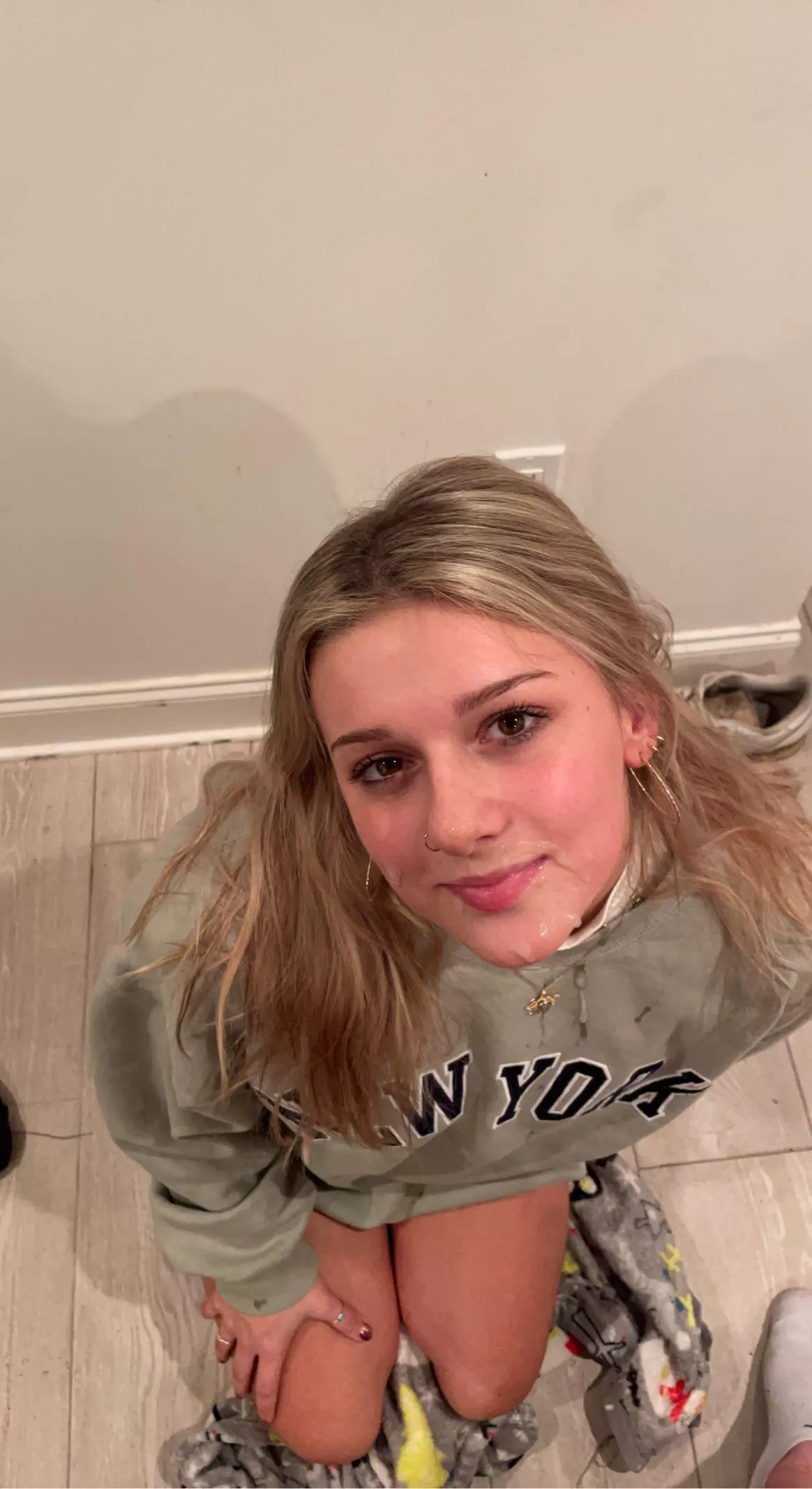 I LOVE CUM! posted by sparklektty