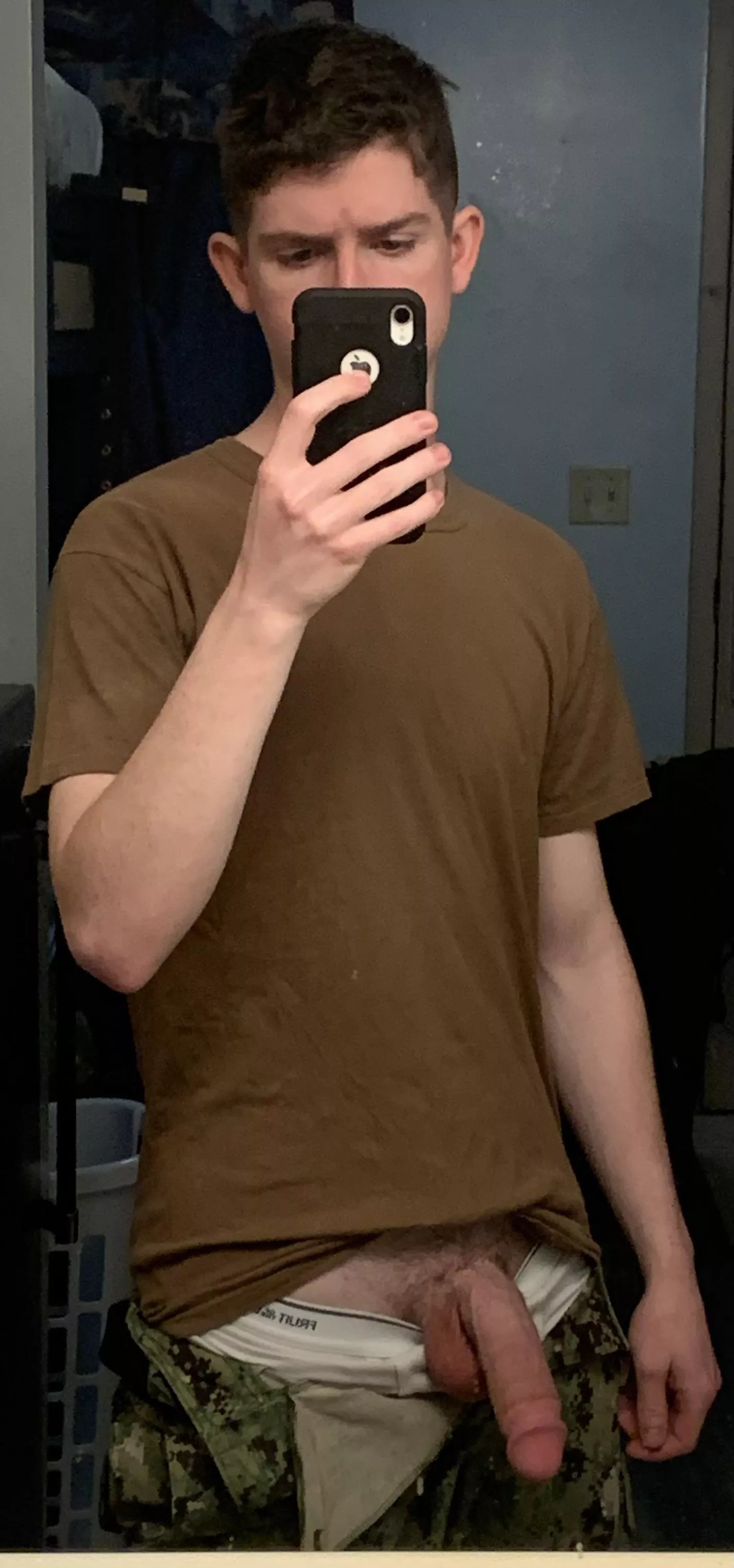 I need a valentines fuck buddy posted by Bigschlong523