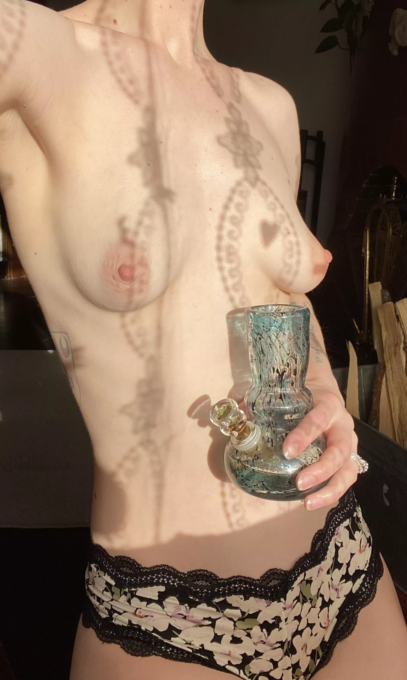 I’m always ready to wake and bake 🔥 (F25) posted by like_a_lemon