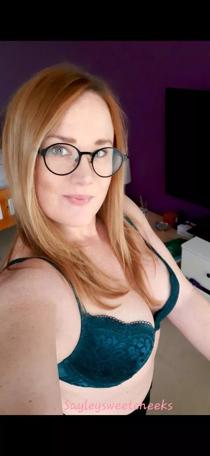 Just a British Red head wearing specs posted by Sayleywayley