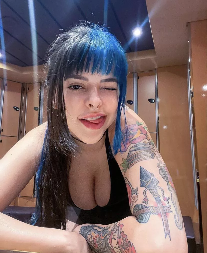 make thumbs and say hi if you want me to peg you until I destroy your boy pussy🥵🍆👿 posted by Character-Mix57