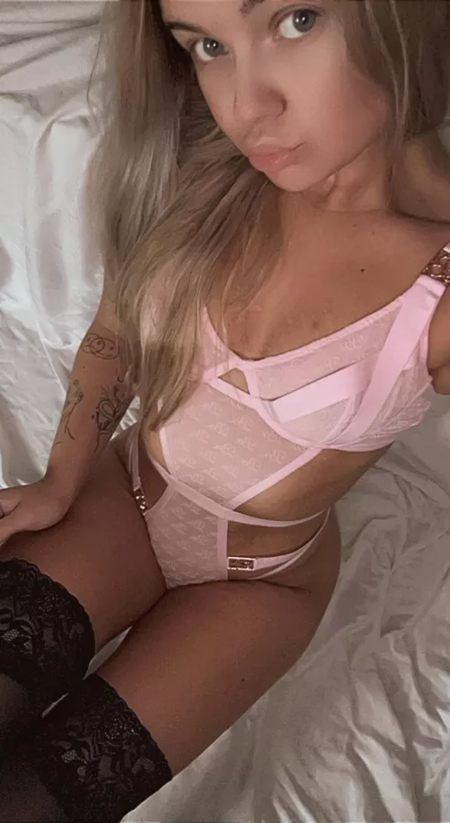 Petite Pink Princess 💕😏 by BabyLibx