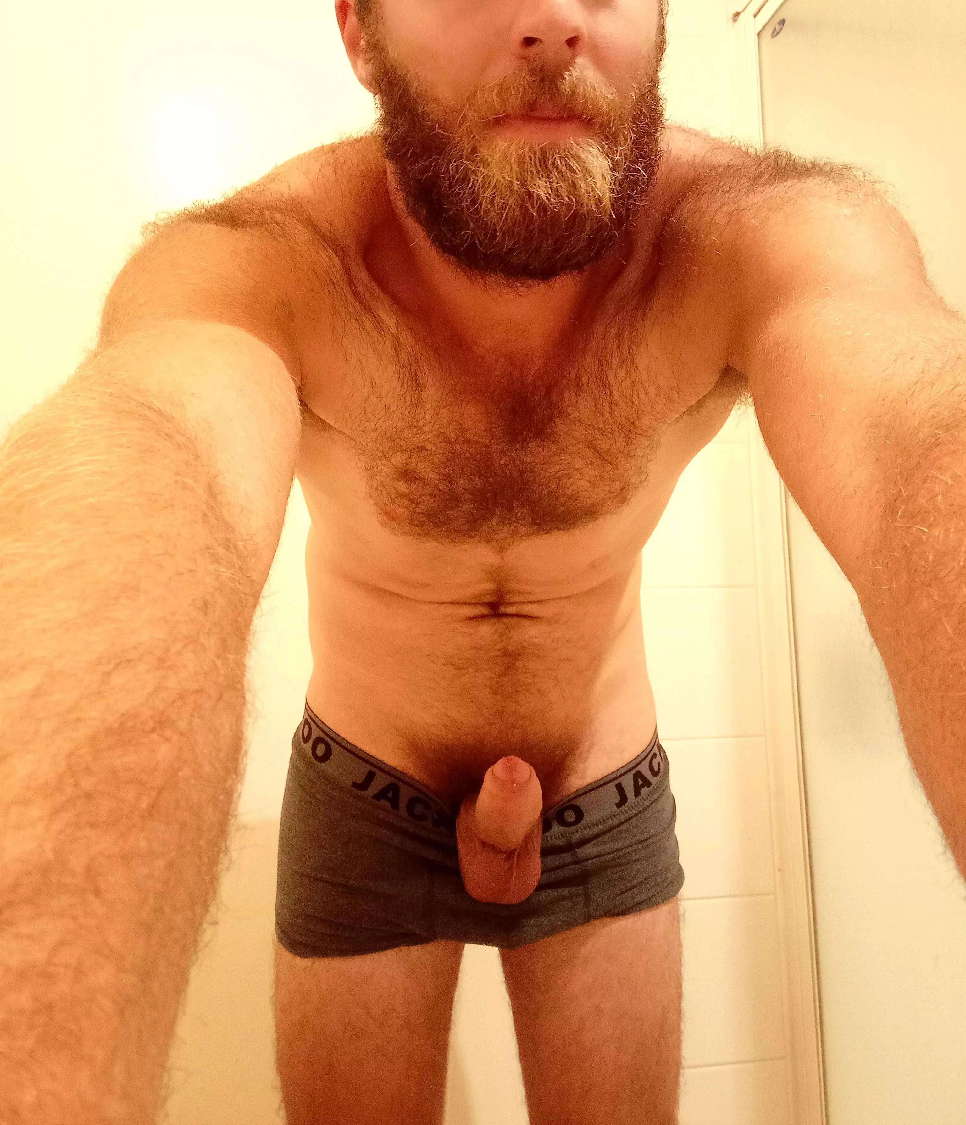 popping in to say hi! posted by Nommtom42