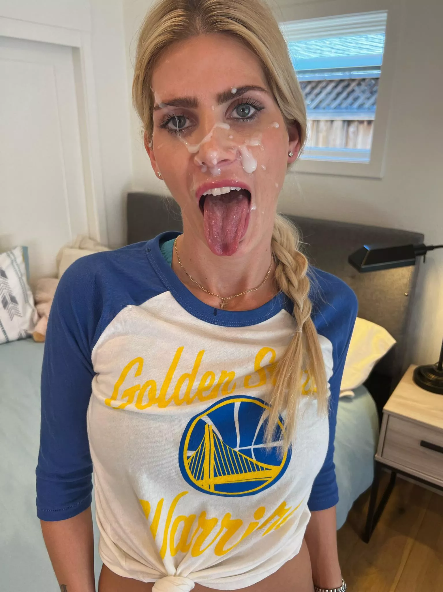 Ropes to my face makes me happy a happy slut posted by trustmeimsexy