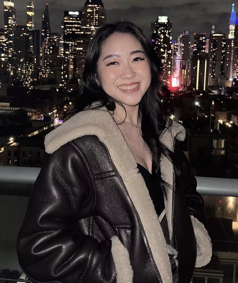 Saturday date 🤤 posted by tjames12456