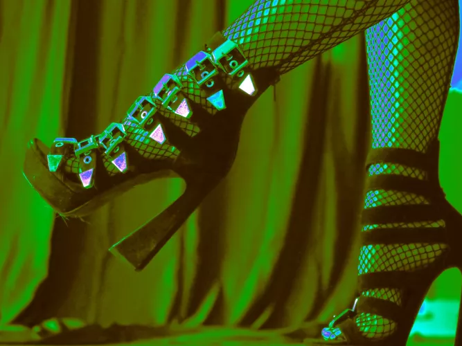 Size 6 neon nightmares by le_petitfeet