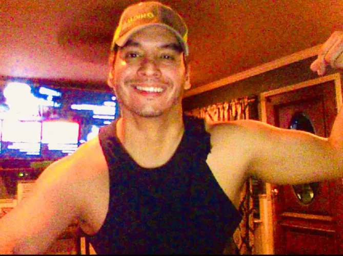 Smile flex sniff repeat by Illustrious-latino