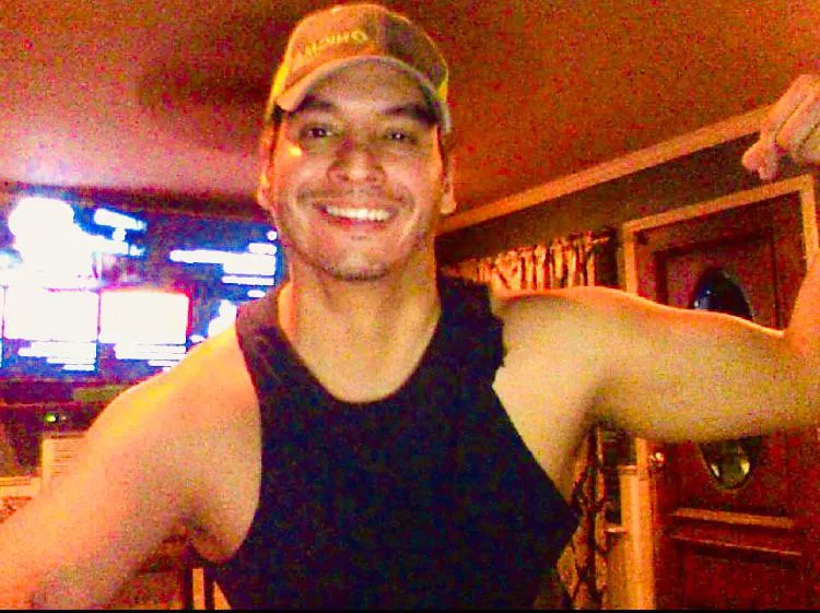 Smile flex sniff repeat posted by Illustrious-latino