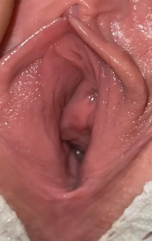 Upvote if you’d fill me up by Naomi25Noah