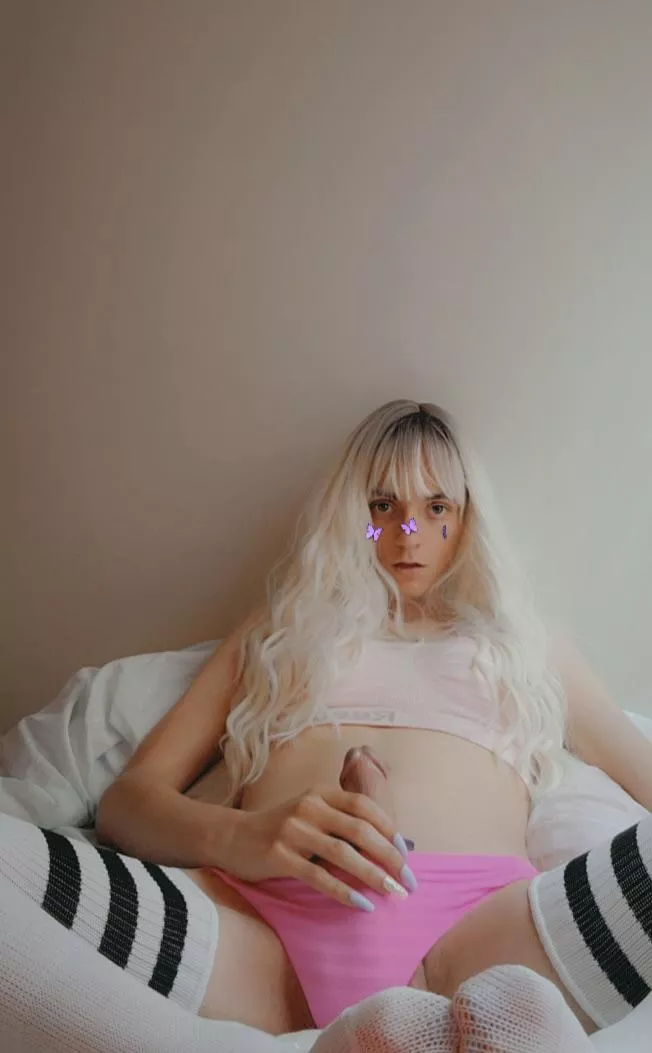 Want to drink my girl cum?🙈 posted by kenzieconnor