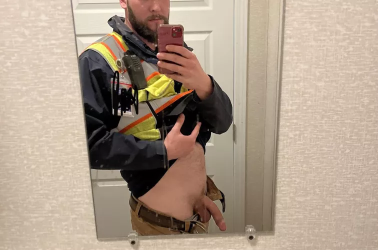 When you are bored at work M4F by Key_Common6903