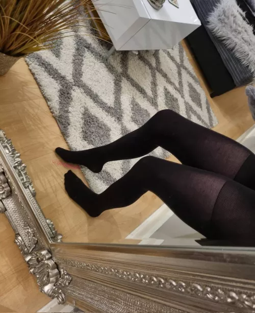 Wrapped and ready to go 💋 by GoddessFK