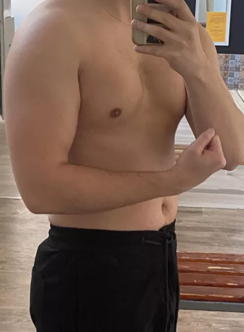 21 submissive for training, the kinkier nastier the better by Newboii0215