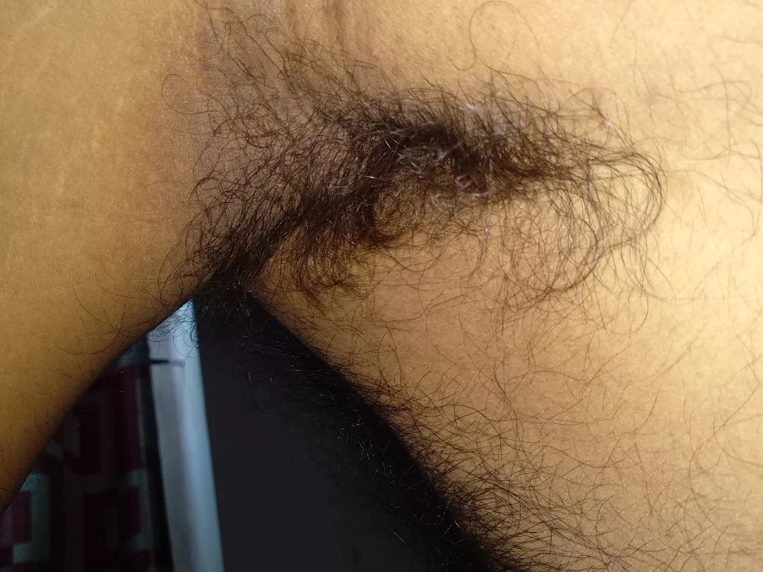 a different perspective posted by armpitlover00