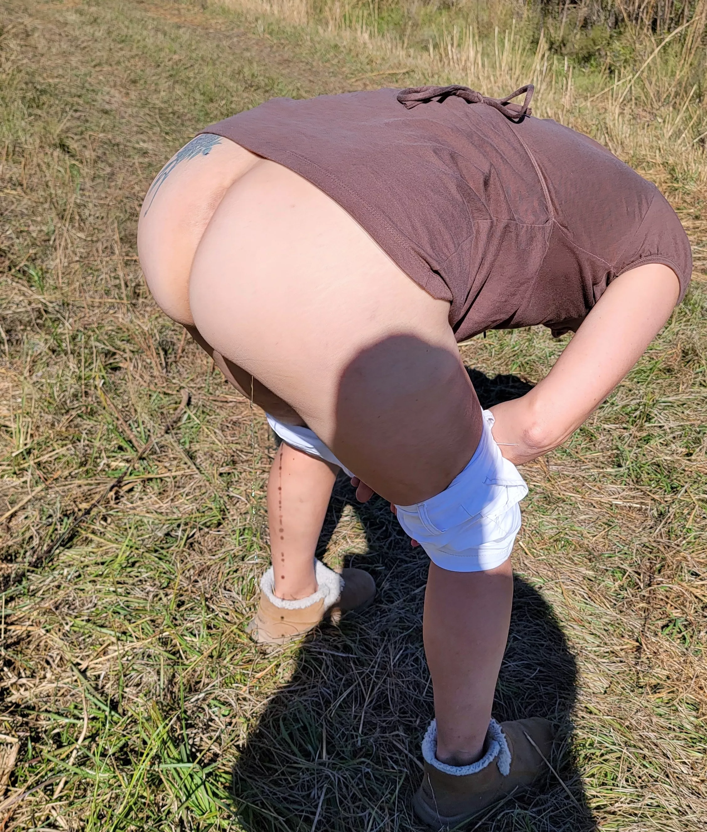 Another of the pissing wife...loving the nature and knowing how turned on she gets us all..~ posted by JoeySoprano59