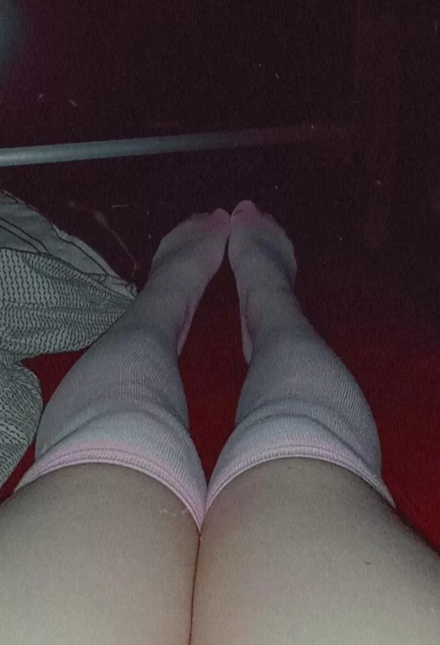 another post because people already wanna see more I guess 😅 posted by Weed_Session67