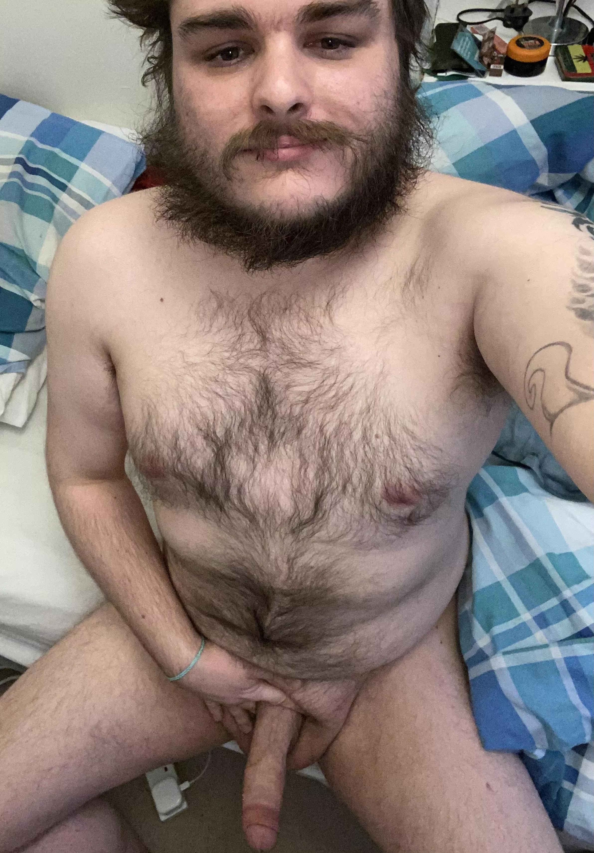 Any ladies want a thicc hairy valentines? posted by TheMVP94