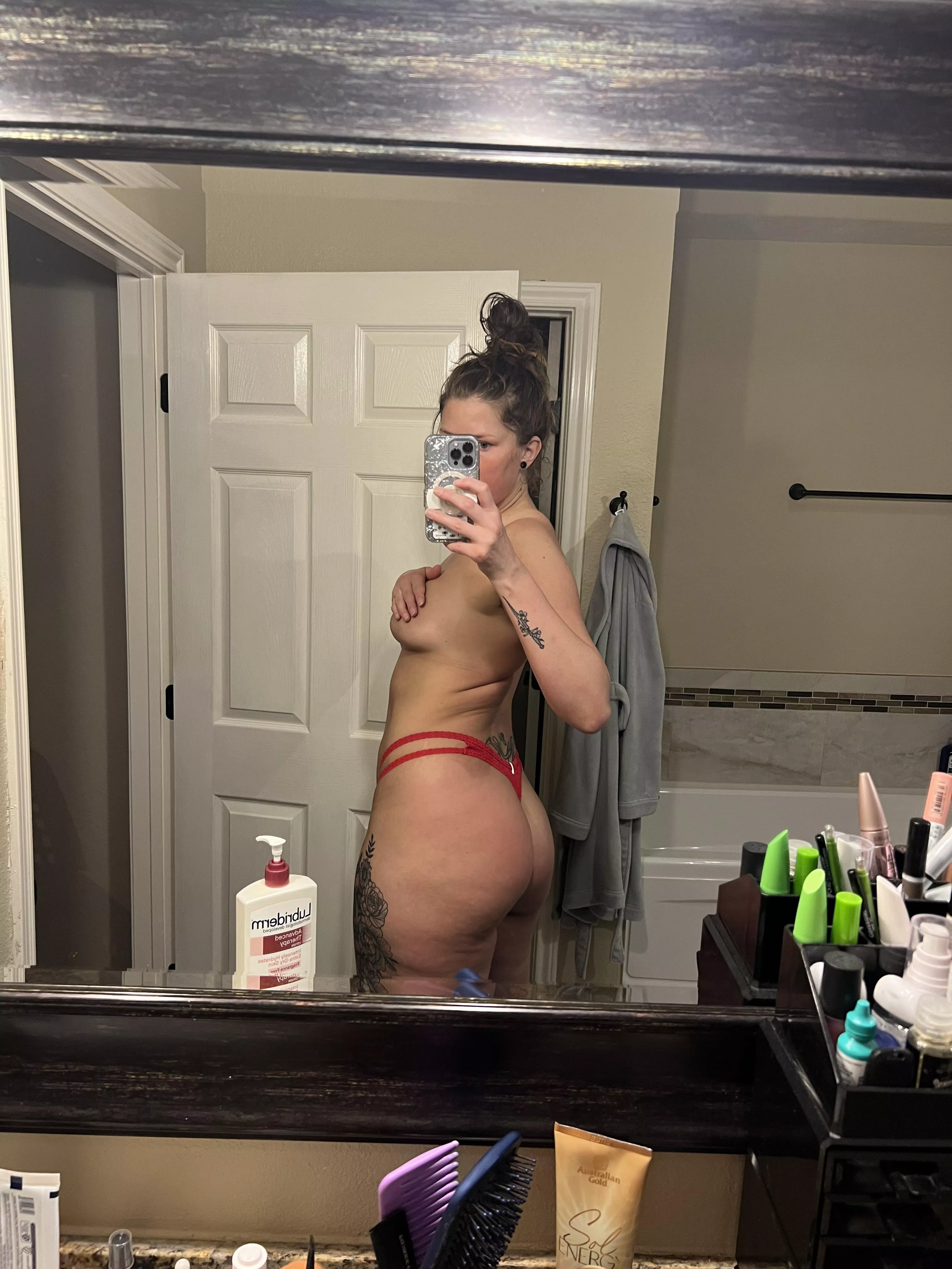 Come keep me awake posted by KatyWithABooty