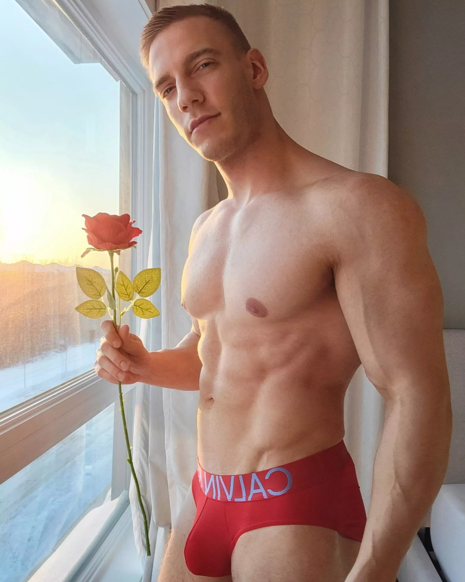 Consider this post my Valentine's Day card 🌹 posted by John_fitness91