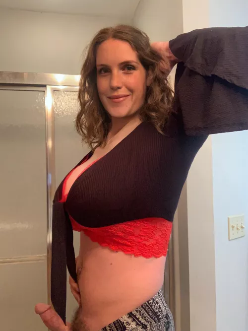 Do you want a hippy chick with a thick cock to play with? by DiscussionUpstairs36