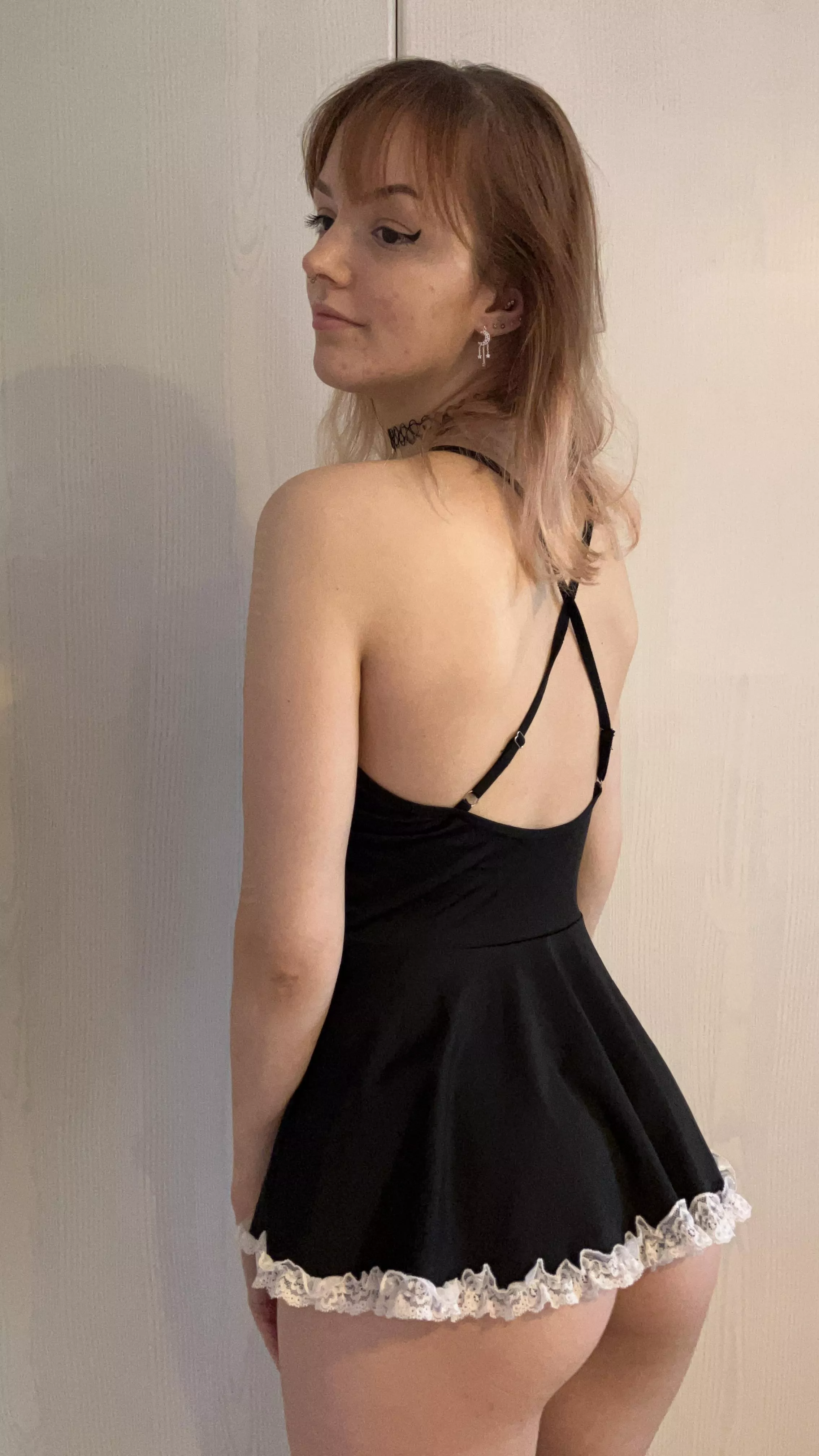 (f) just a maid ready to do her chores 😘 posted by gibbymoo