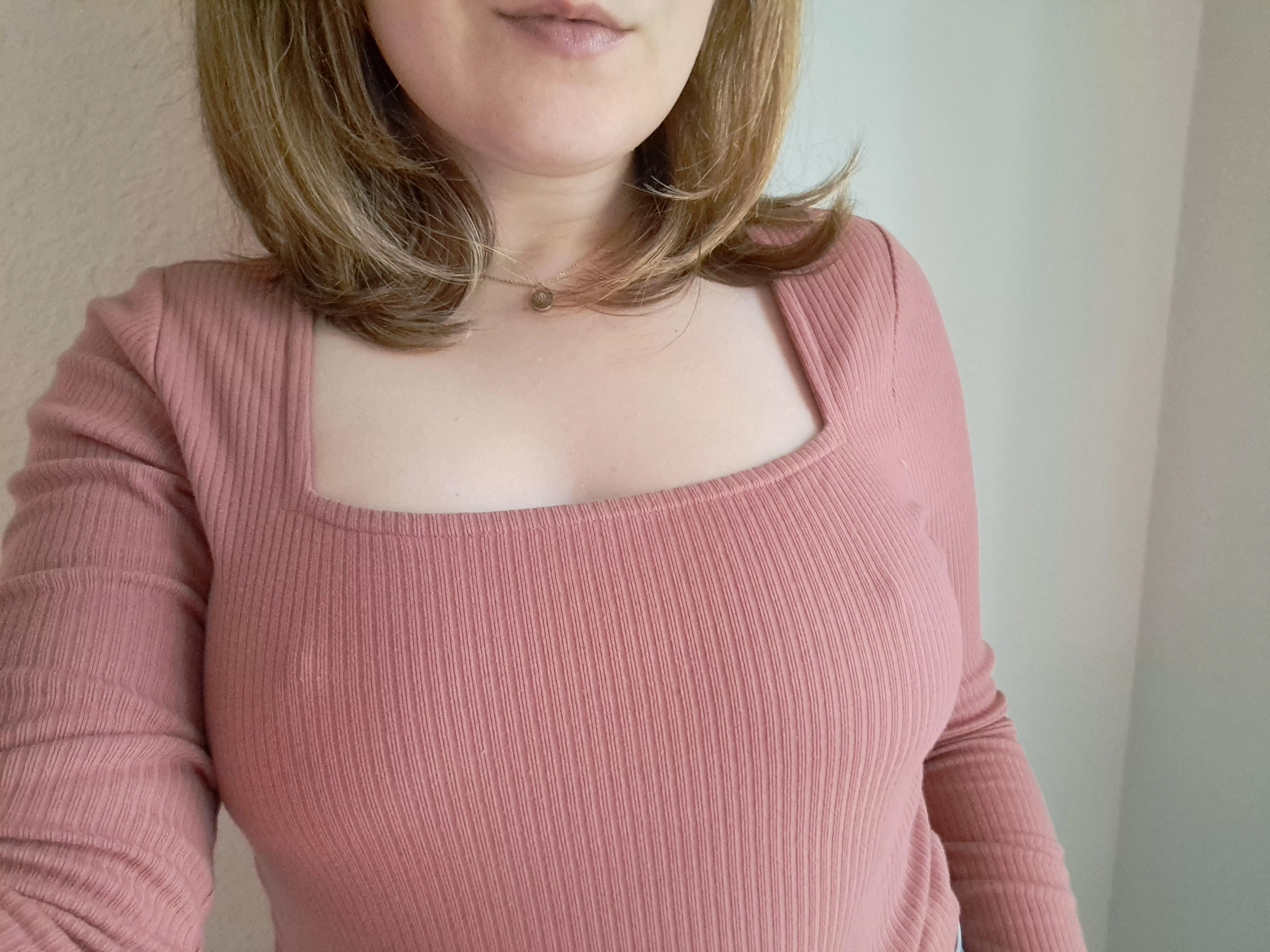 Happy Sunday - go sports! posted by silky-saturdays