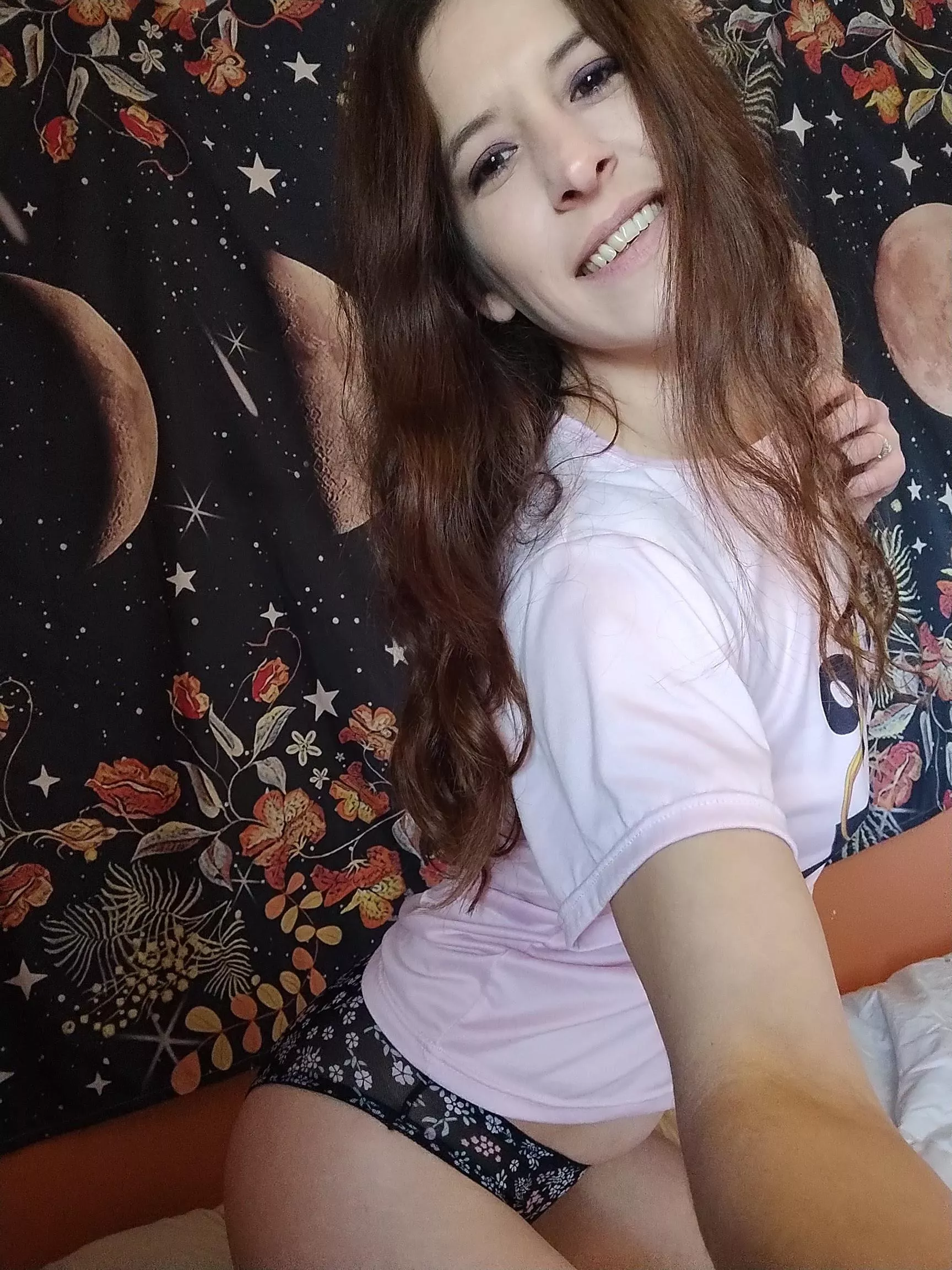 Hello hotties🔥 First Post here posted by Wonder90sbabe