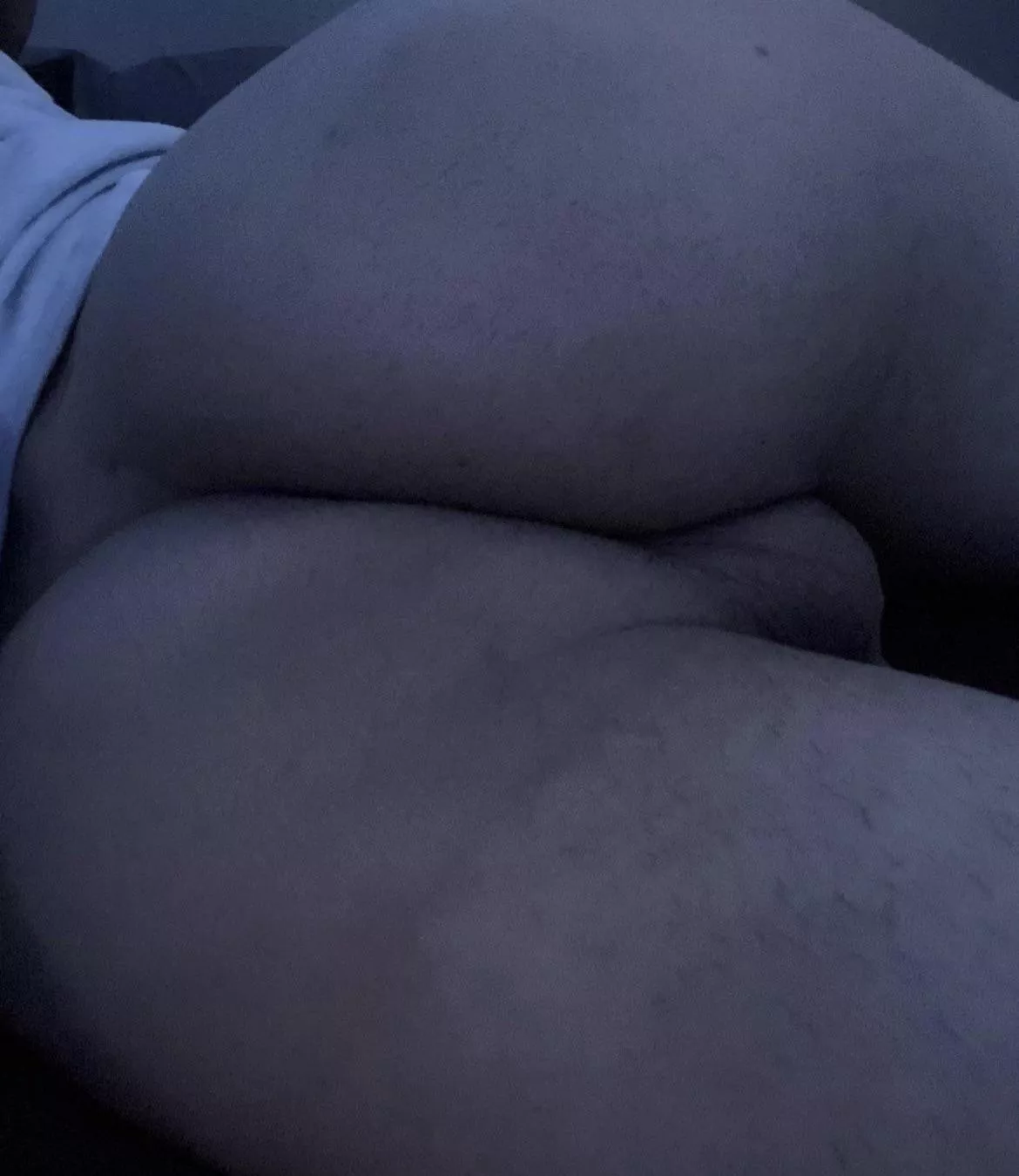 Hello people! How’s your evening going? posted by jjr2001