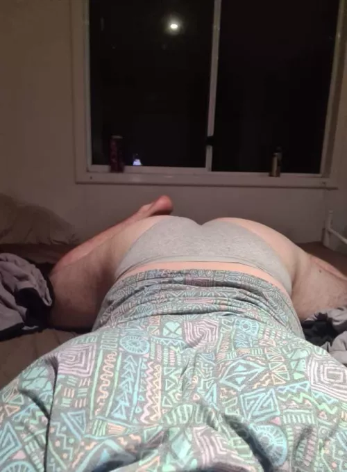 Imagine walking past my window and seeing this by stellarsadboy