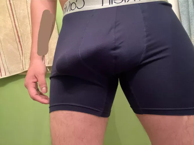 Just got out the shower by Memo0420