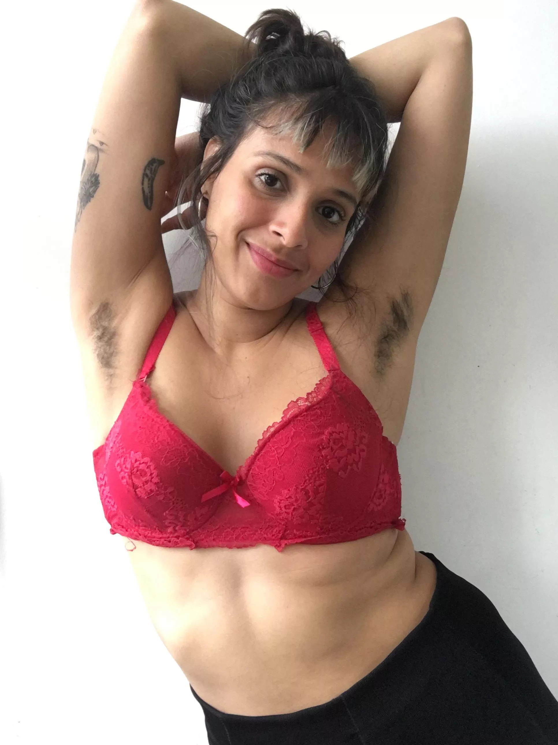 Latina posted by Individual_Age_6846