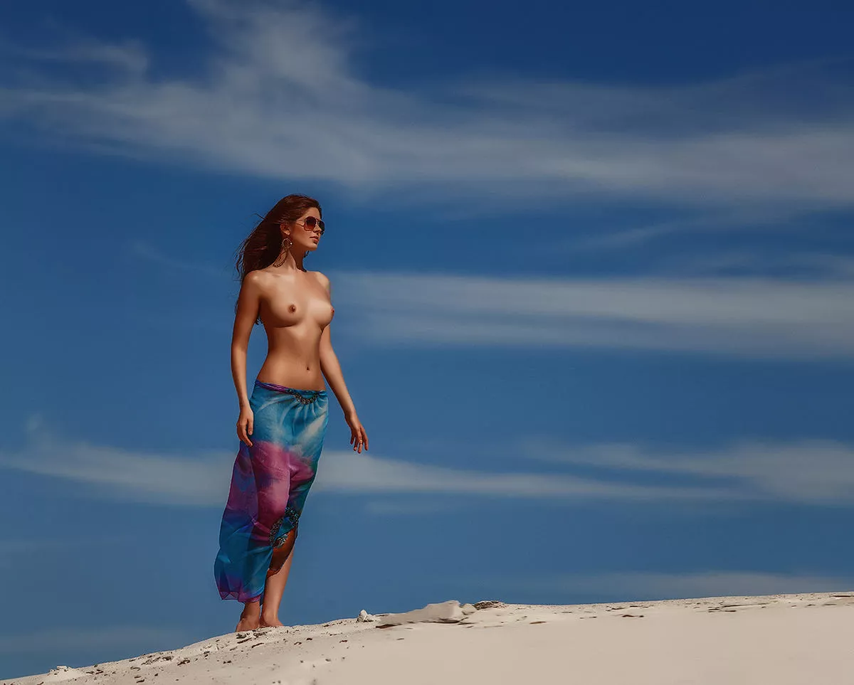 Looking for the Summer posted by snsman