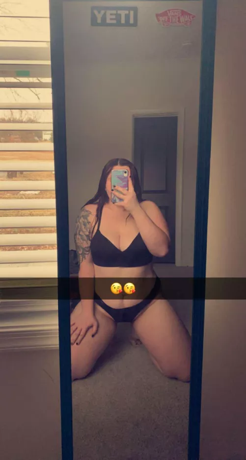 mirror pics for the win🤷🏻‍♀️ by Sugar-baby555