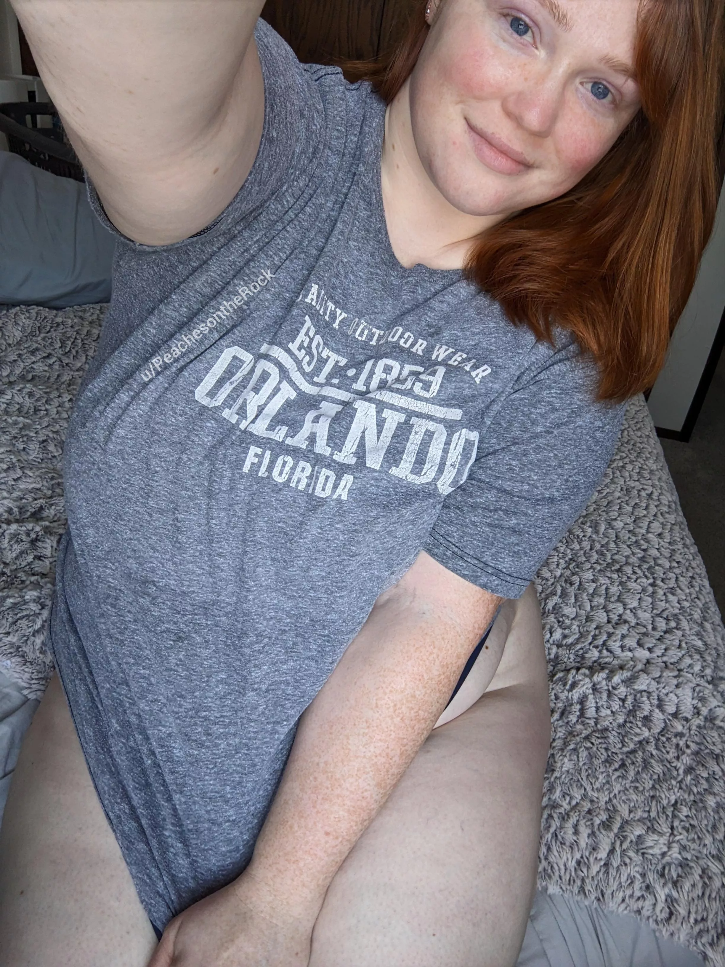 oh no, where'd my pants go posted by PeachesontheRock