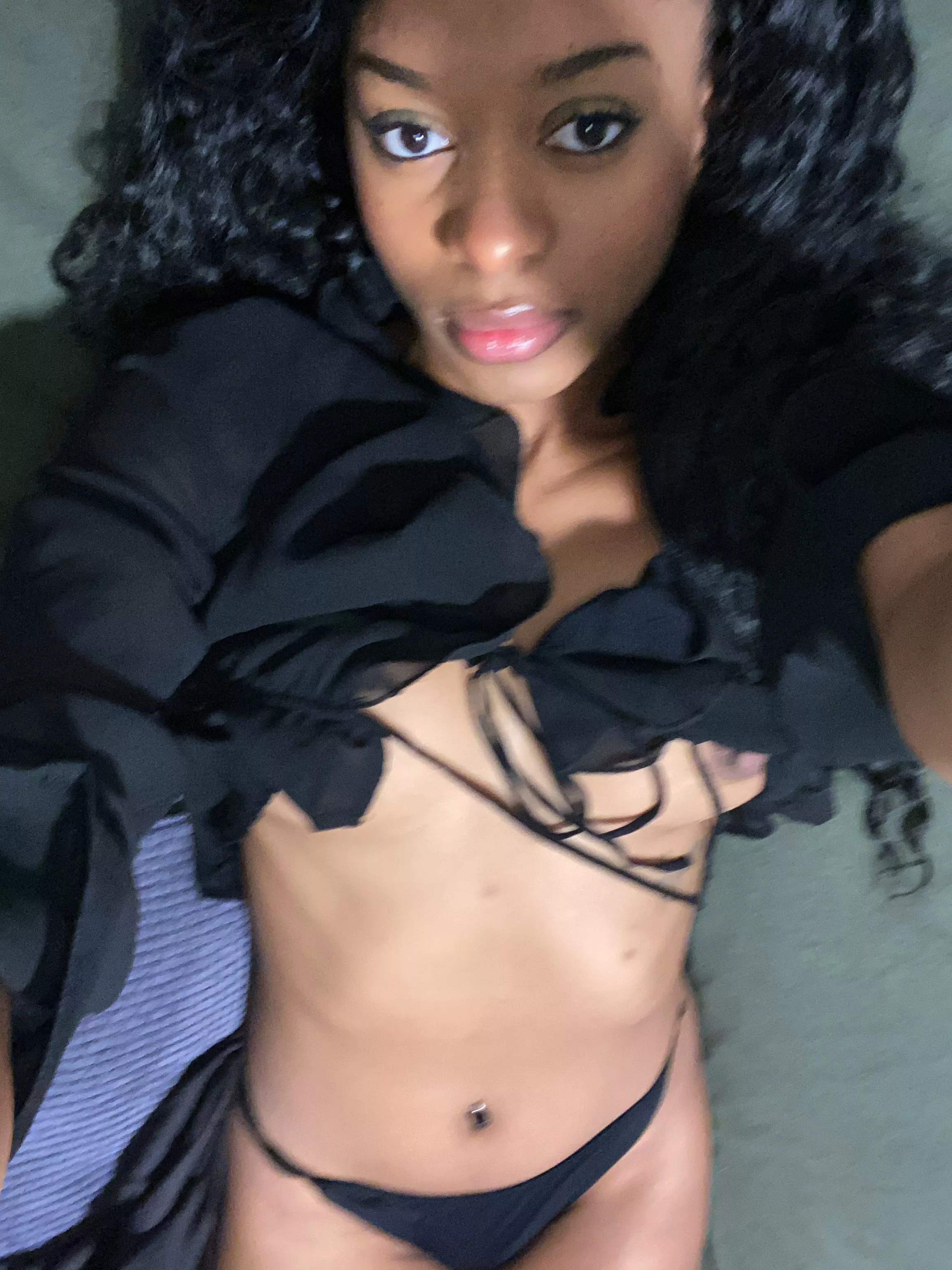 Sexy little thing with great energy! posted by ishutyn