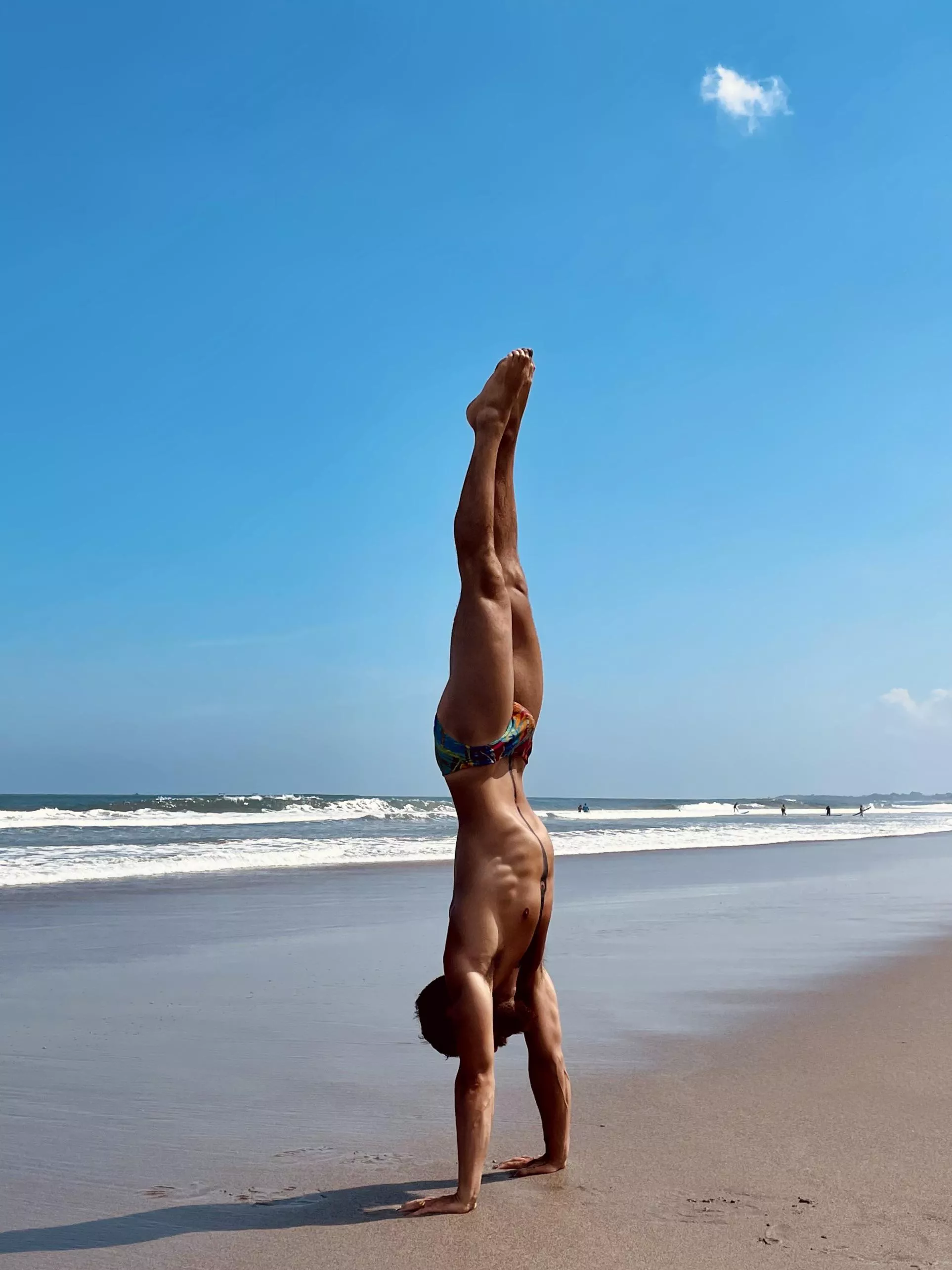 speedo on the beach posted by n0aNo4