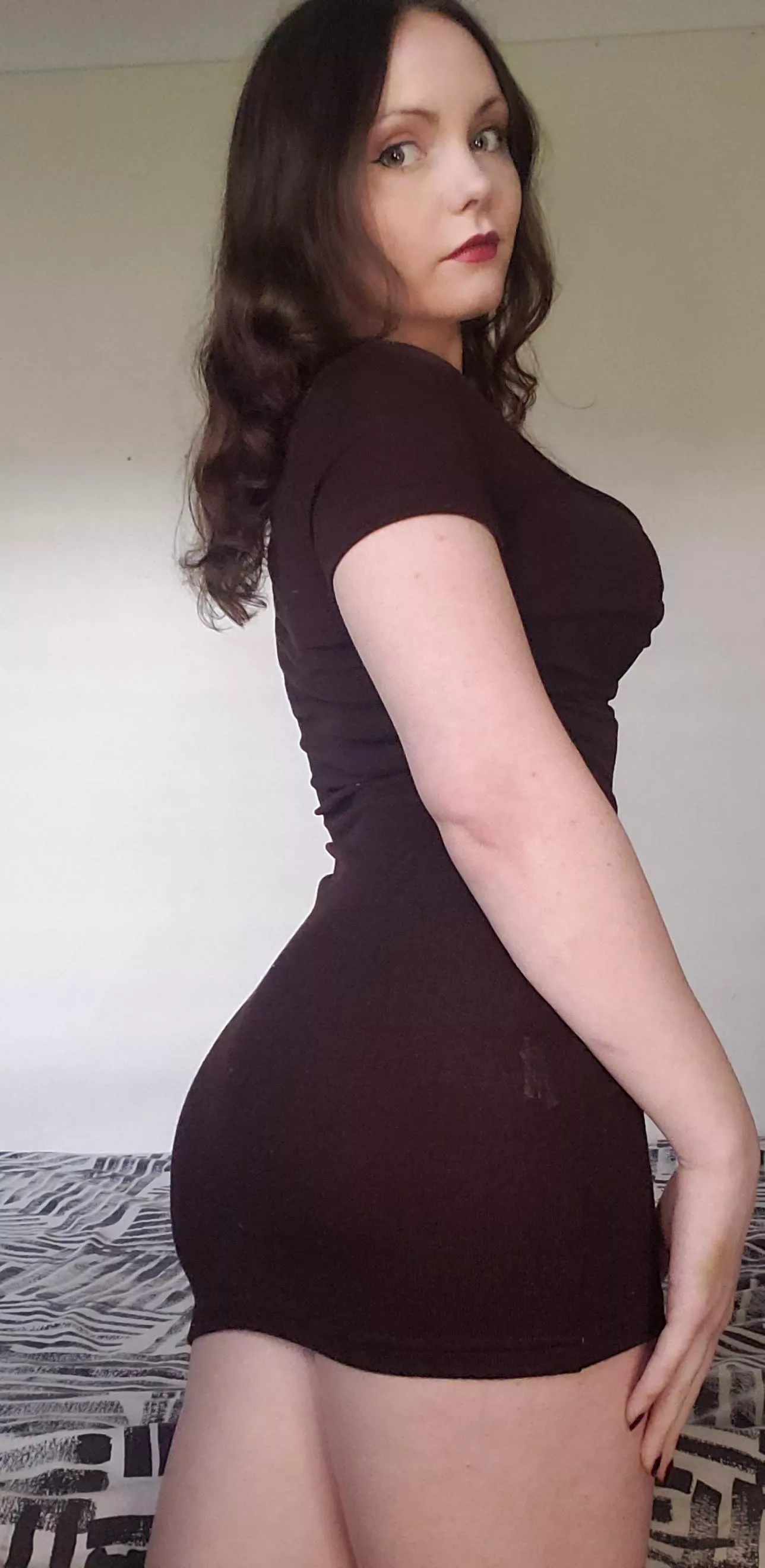 This dress flatters my figure perfectly posted by TeenyTinyMiki